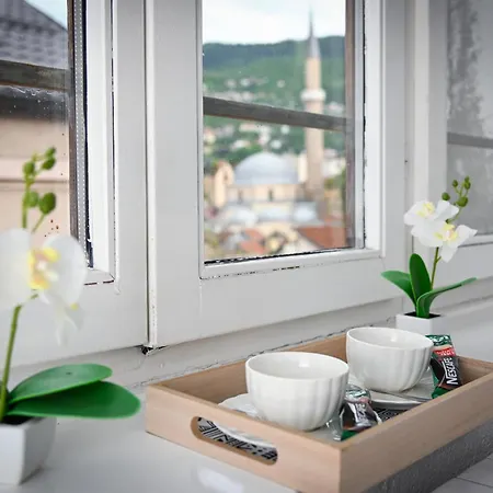 Old Town Whisper - Free Parking Apartment *